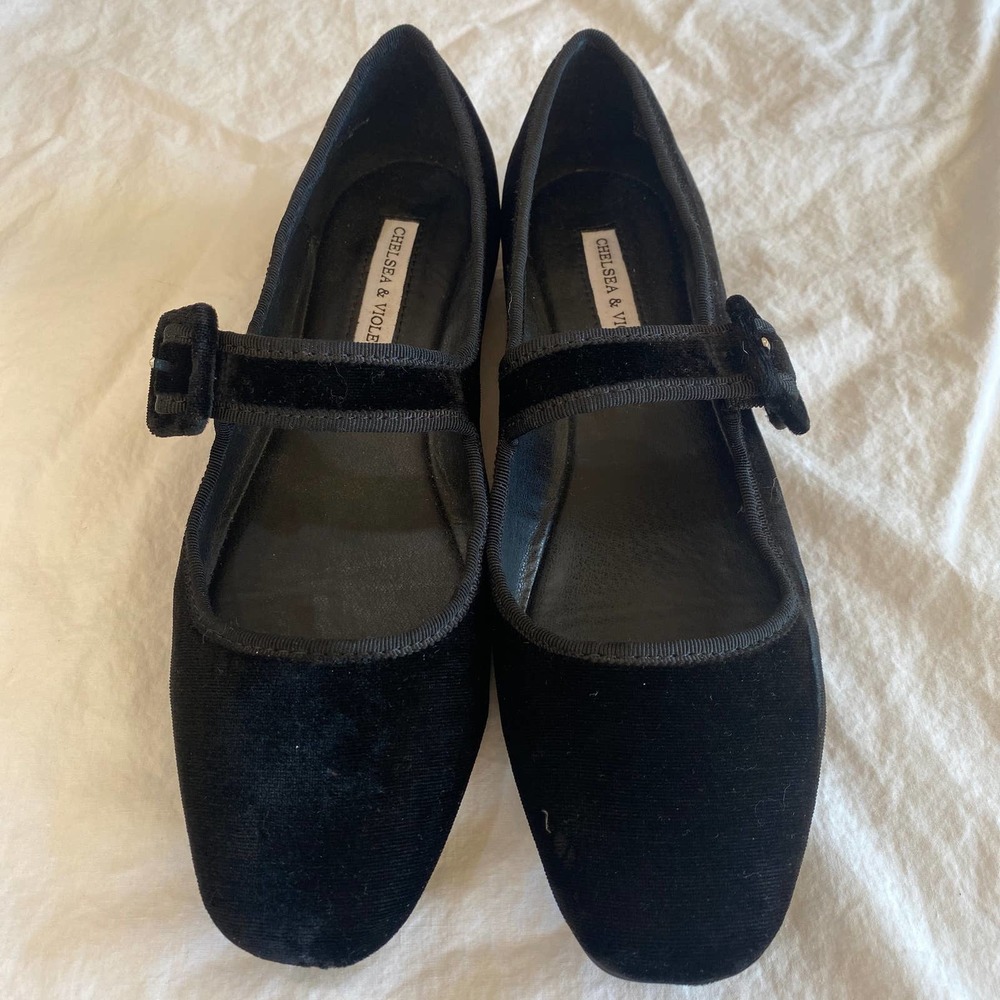 CHELSEA & VIOLET Velvet Mary Jane flats